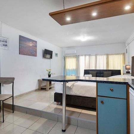 Central Studio In Downtown Heraklion  Ngoại thất bức ảnh