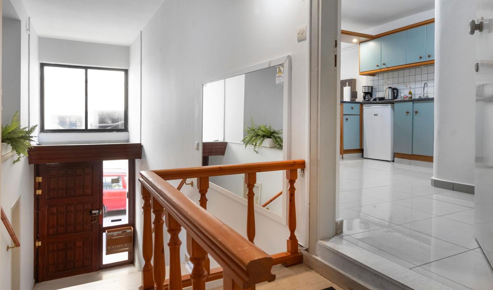 Central Studio In Downtown Heraklion  Ngoại thất bức ảnh